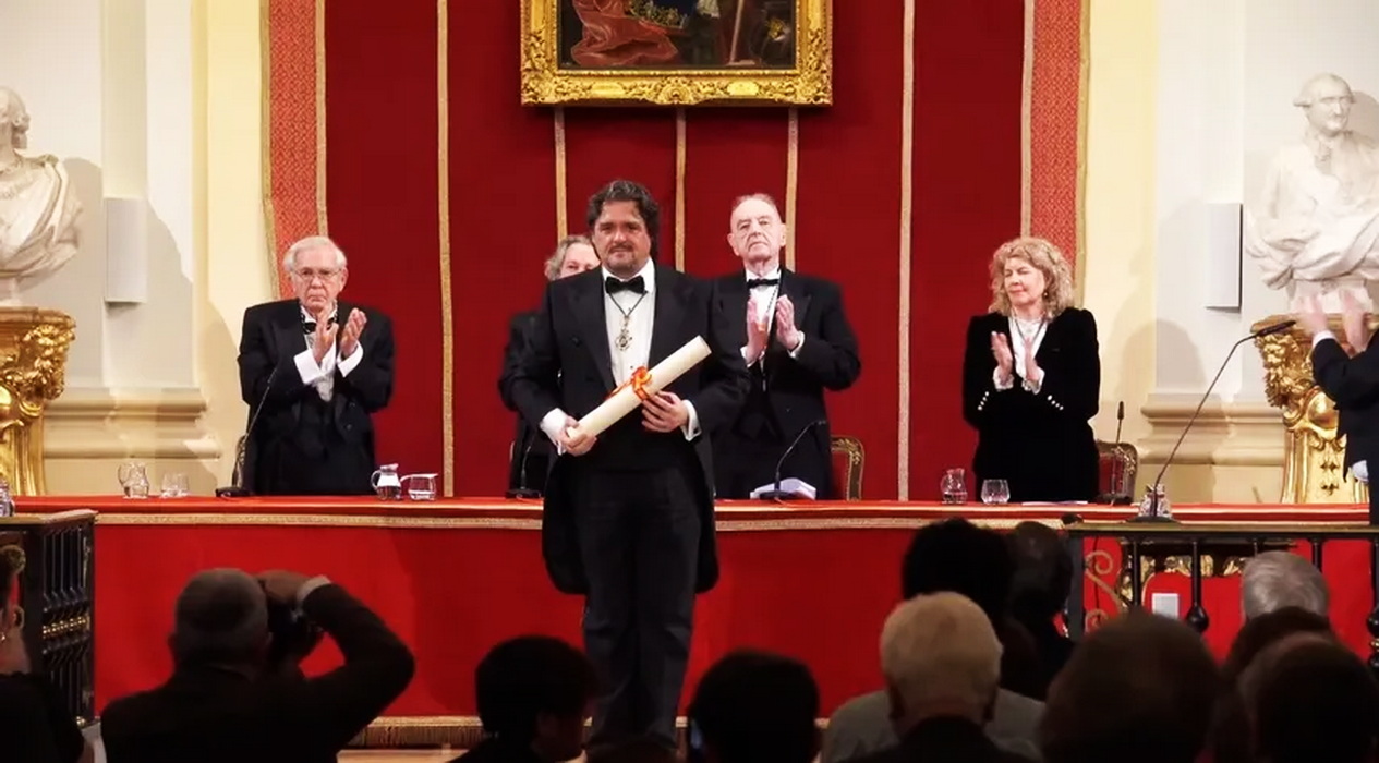 El PSOE se congratula por el ingreso en la Real Academia de Bellas Artes De San Fernando de Juan Carlos Garvayo